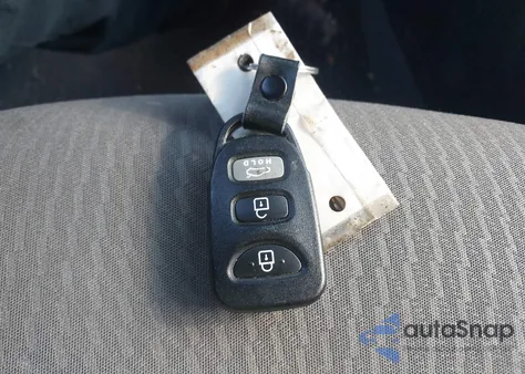 2016 Hyundai Elantra Se from USA, damaged, VIN 5NPDH4AEXGH717725